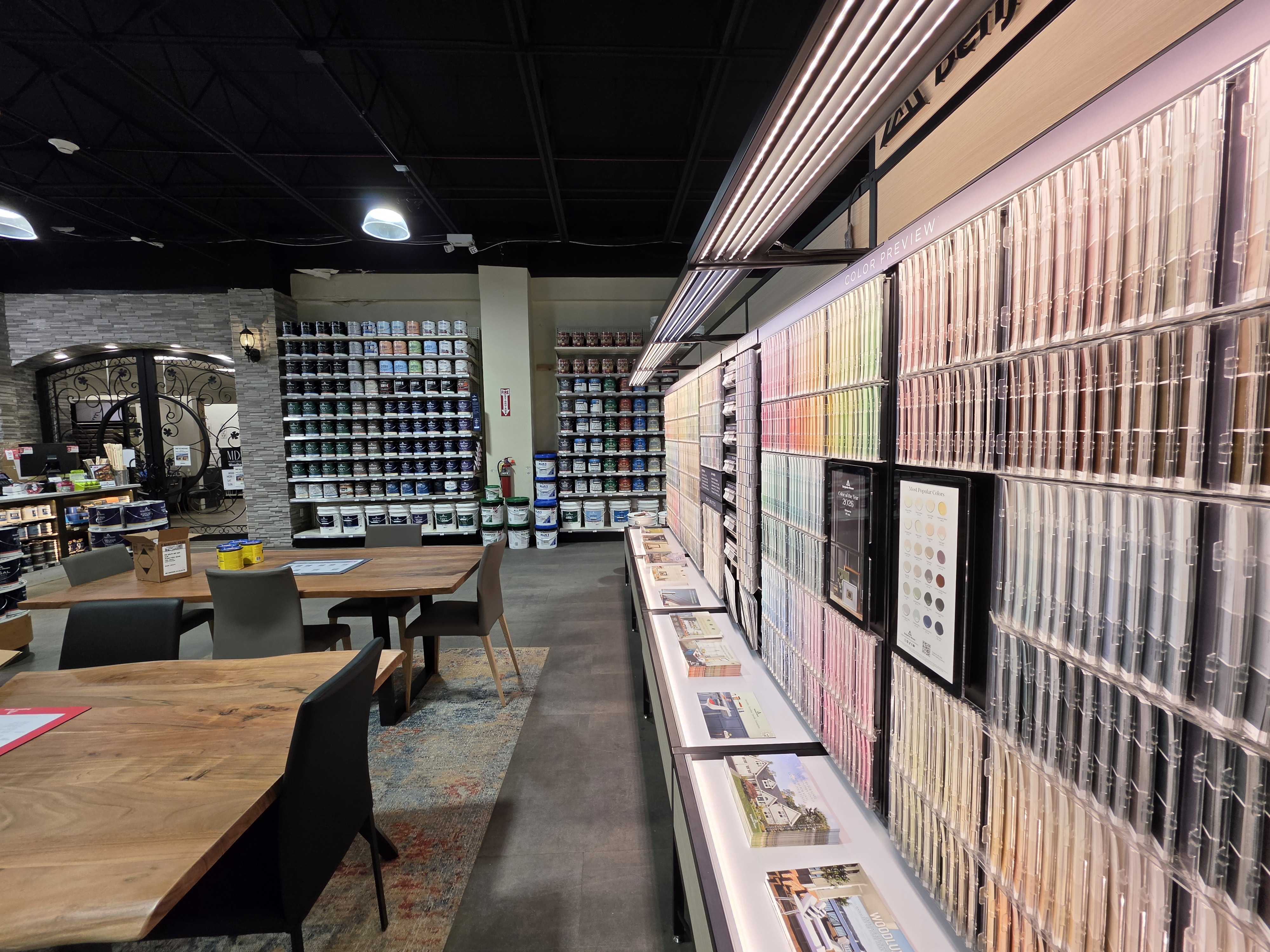 Benjamin Moore color wall
