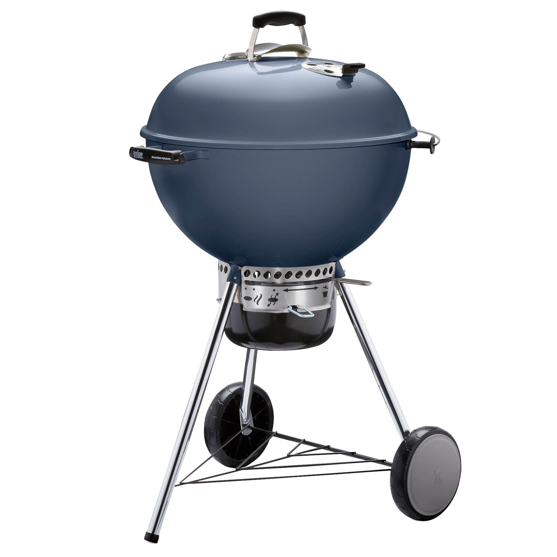 Weber charcoal kettle in Slate Blue